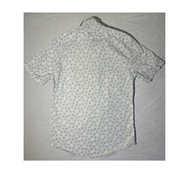 Banana Republic Men's Short Sleeve Button Down Size Small - Picture 5 of 6